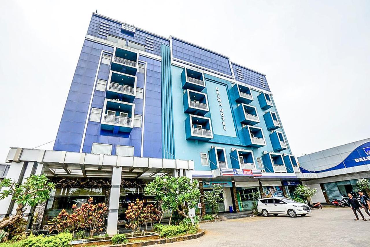 Oyo 289 Hotel Dalwa Syariah Пасуруан Екстериор снимка
