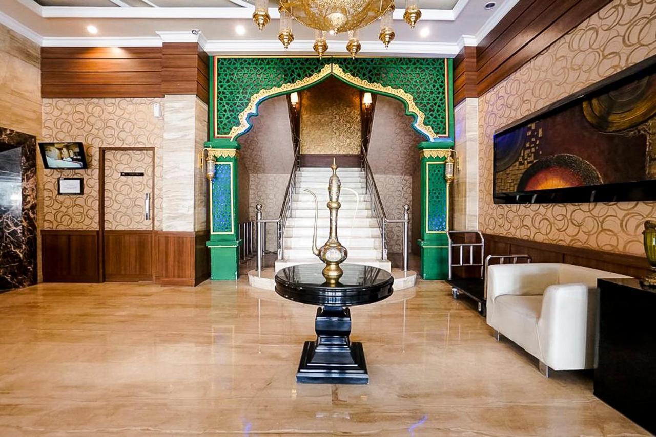 Oyo 289 Hotel Dalwa Syariah Пасуруан Екстериор снимка